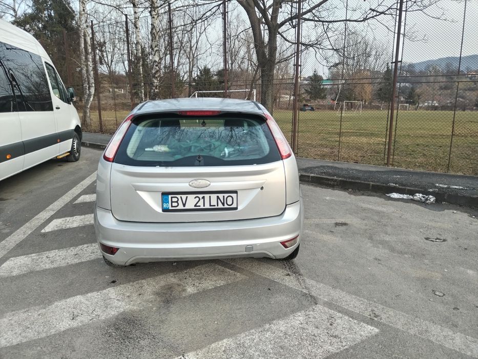 Vând ford focus 1.6 benzina 2008