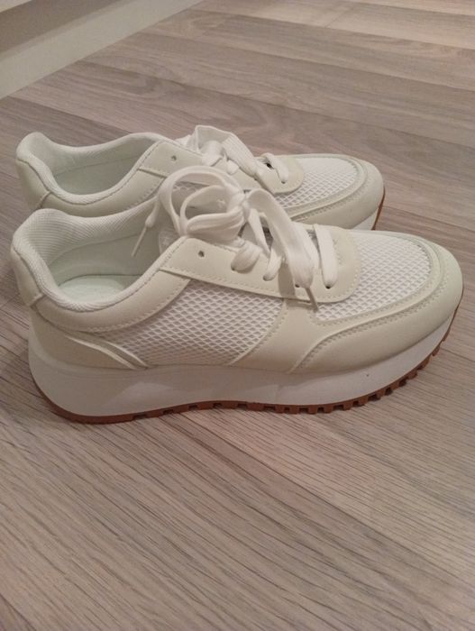 Женская обувь 38рр