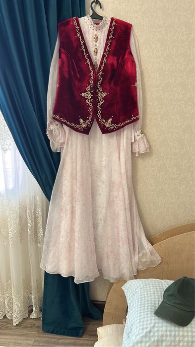 Национальная платья