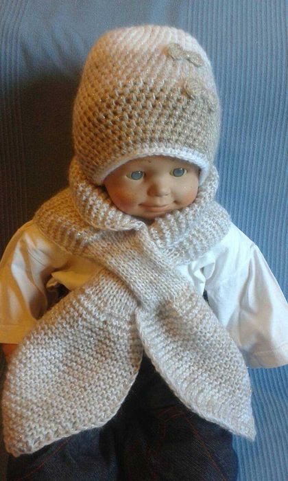 Шапки и шалчета - топли, меки комплекти за бебета и по-големи деца.