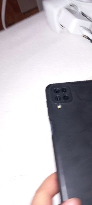 Samsung galaxy A12 за части