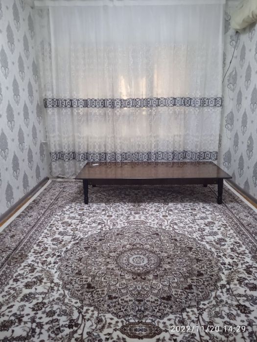 Продаётся 3-комнатяная квартира сергели-1