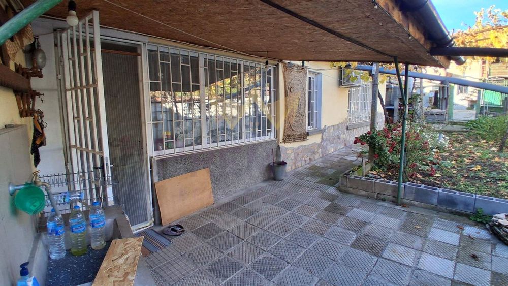 Продава се Къща в с. Бежаново, Област Ловеч - 200 кв.м за 133 €/кв.м - Снимка #12