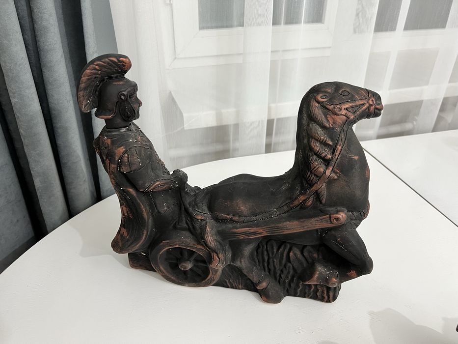 Керамический набор: фигурка + 6 рюмок