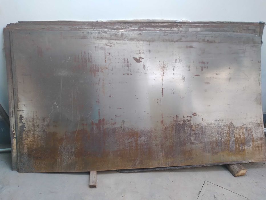 Tunka list 29 ta qalinligi 0.1 balandligi 1.30 uzunligi 2.50 yangi