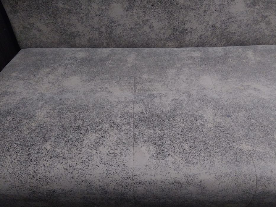 Продаю раскладной диван