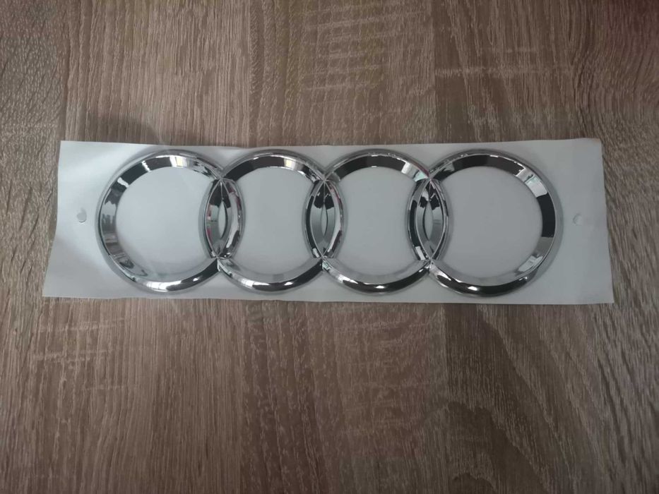 сребриста емблема за Ауди Audi 17.5 см