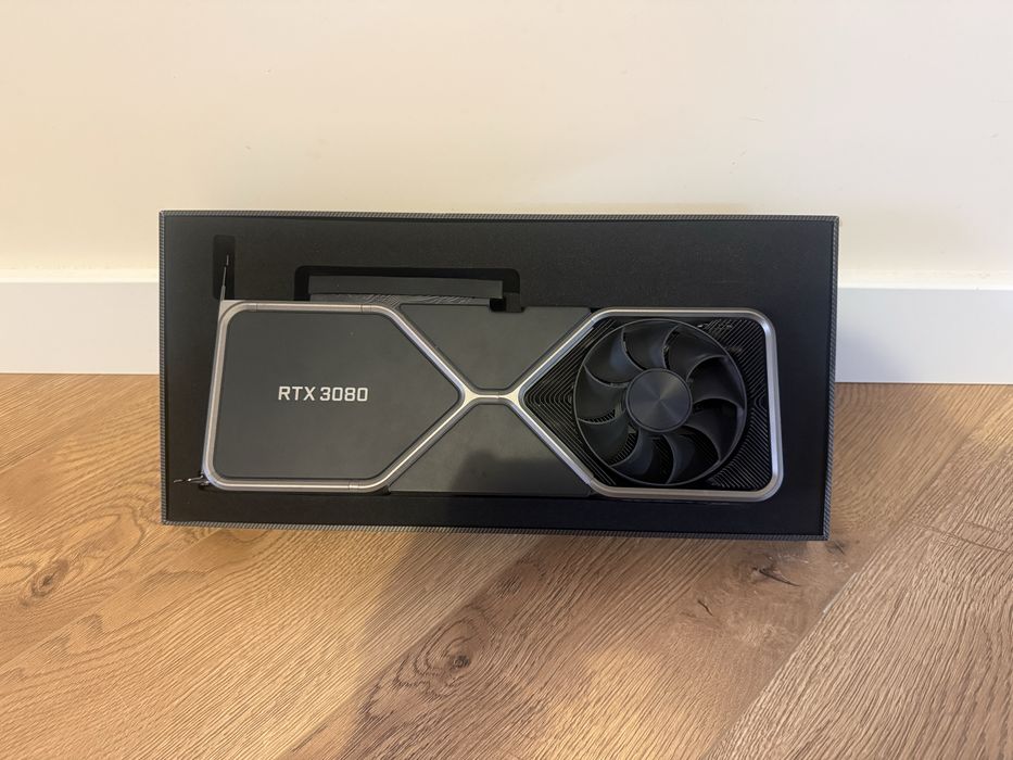 Видеокарта Nvidia 3080 Founder Edition 10GB