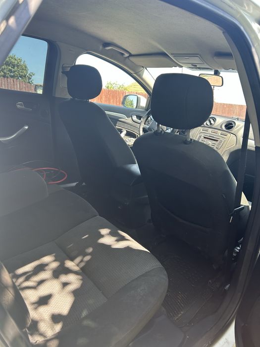 Vand ford mondeo mk4 pentru dezmembrari sau reconditionat