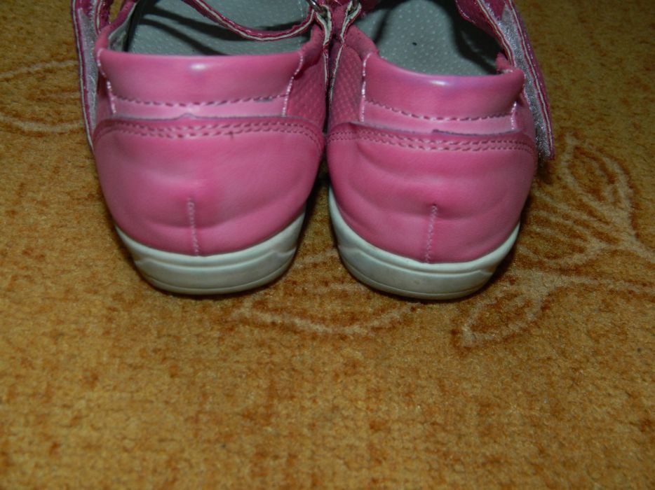Розови обувки в идеално състояние - без забележки