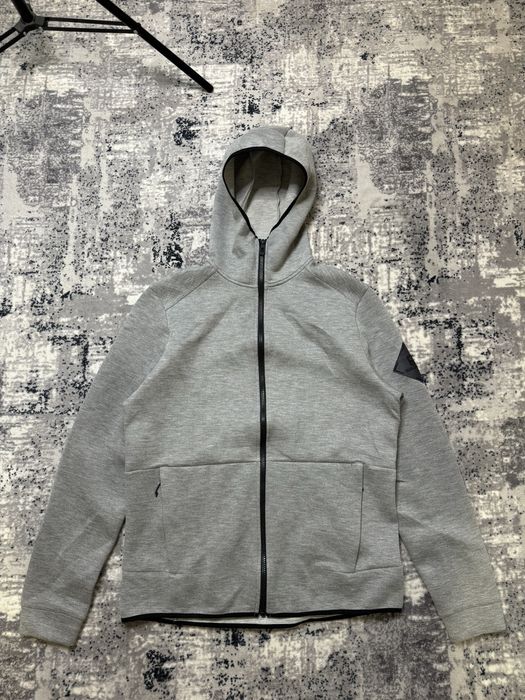 Salomon блуза L size