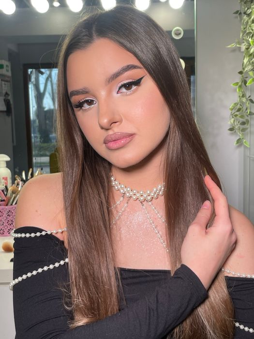 Machiaj profesional constanta!