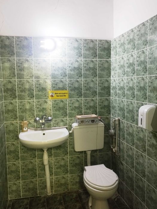 Дава се под наем Офис в Перник, Изток - 48 кв.м за 378.93 € - Снимка #4