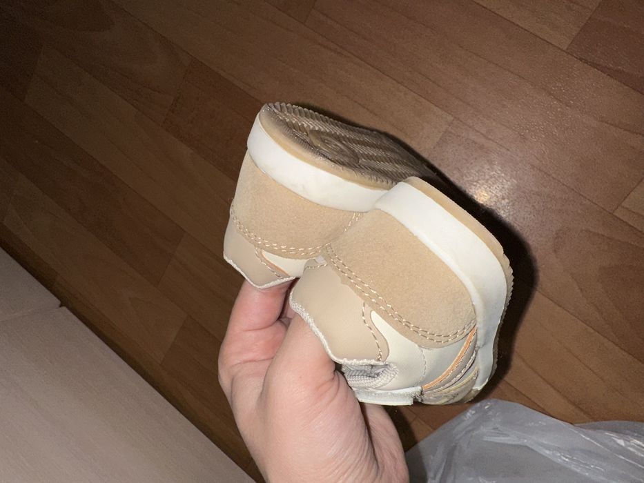 Летние кроссовки детские