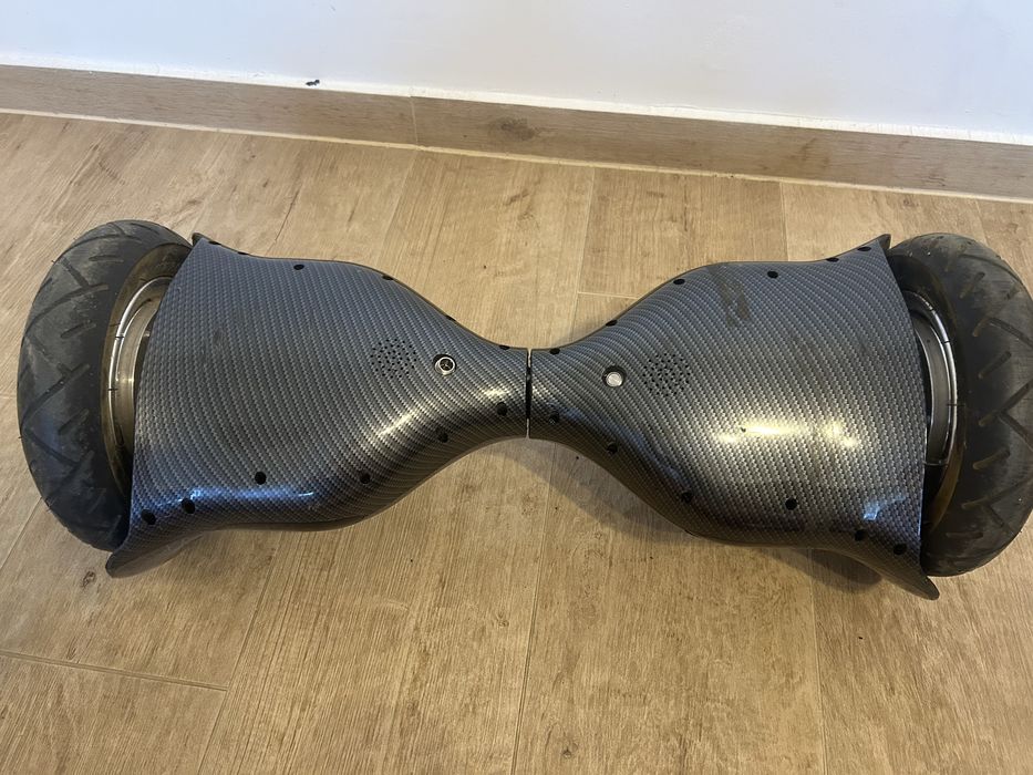 Am un hoverboard la vânzare