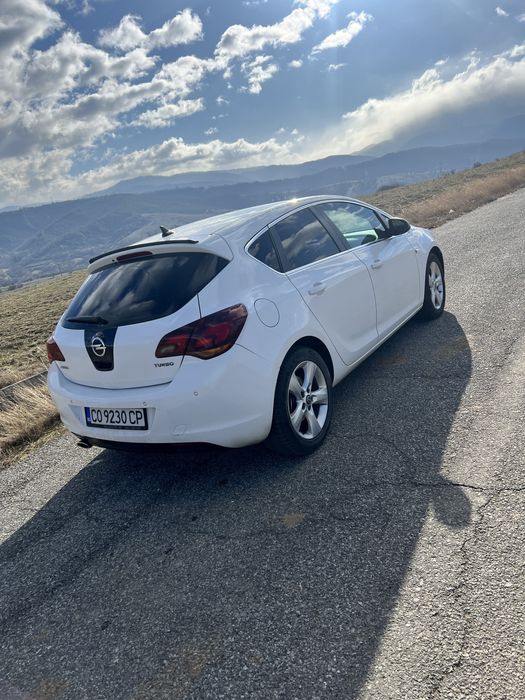 Opel Astra J, 1.6 Turbo