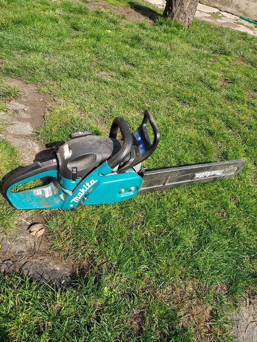 Drujba Makita DCS 4630