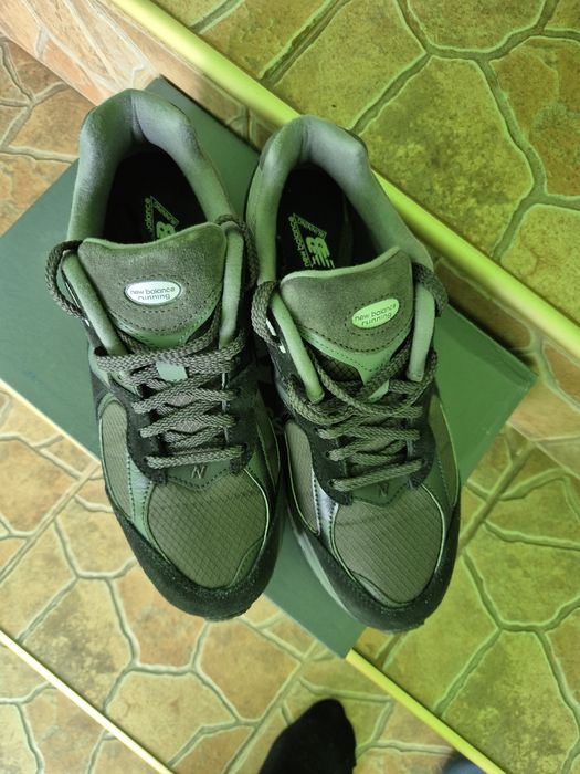 New balance 2002r