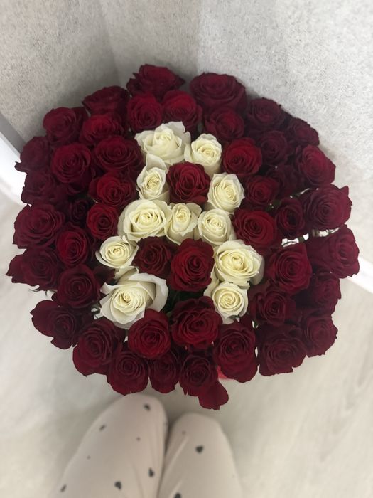 71штук цветы свежые