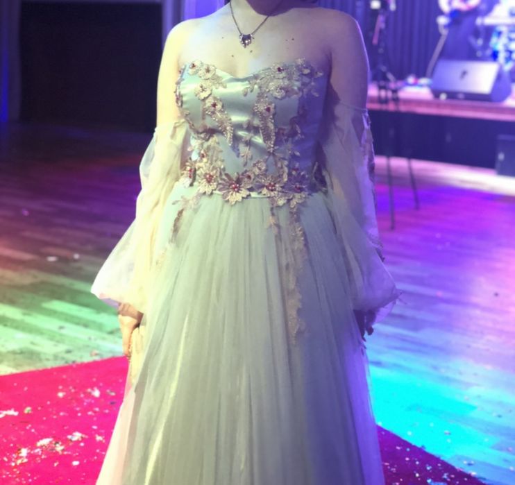 Выпускное платье