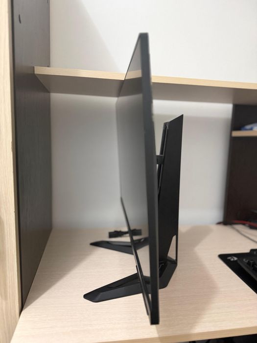 Monitor Lenovo G27-30 panou defect