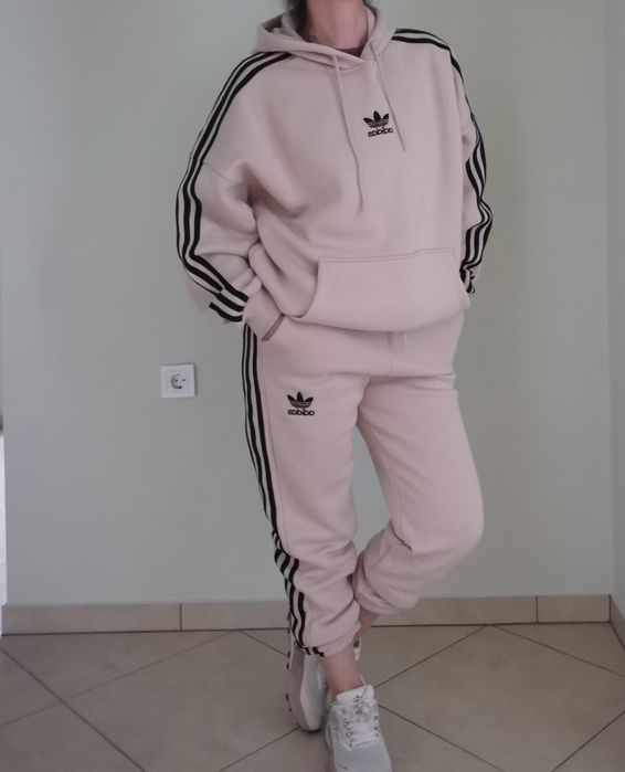 Комплект ADIDAS, размер L.