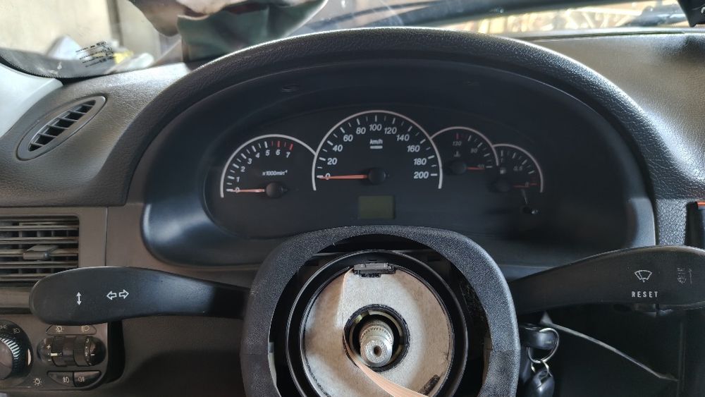 Приора  запчасти