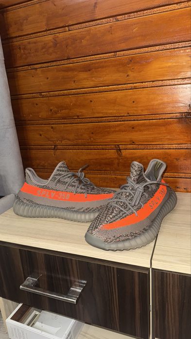 Yeezy 350 Beluga