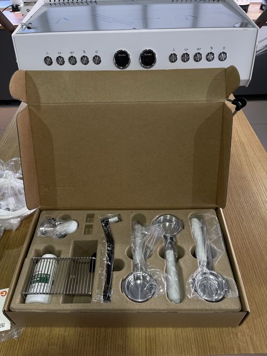 Кофемашина Новая