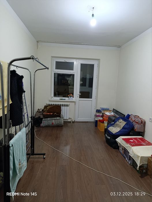 Sergeli rayon 5a da 3 xonali uy sotiladi.