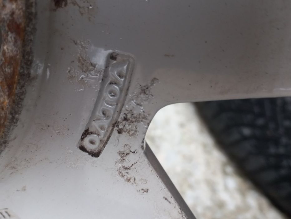 16.5х108 Volvo Ford Citröen Pegeout x-ray 6.5j et52.5 Оригинални!