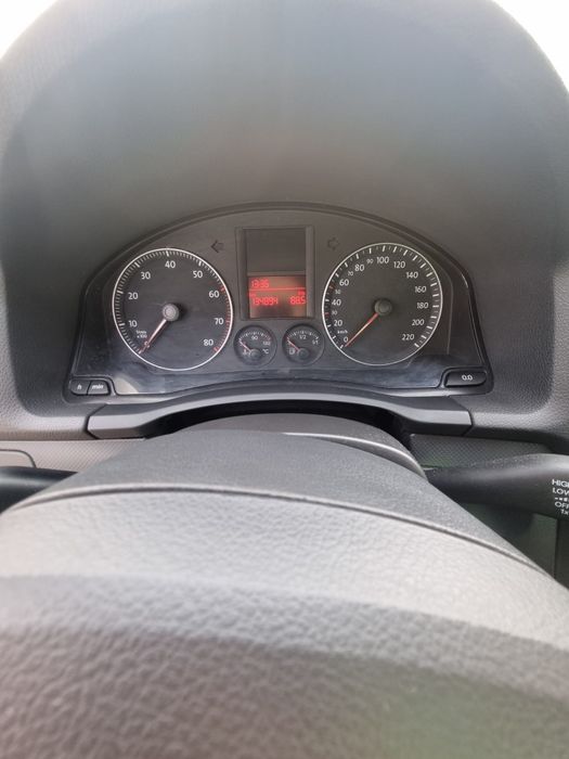 Vând golf 5, an 2008