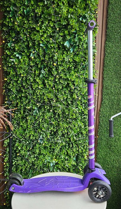 Детска тротинетка Micro Maxi