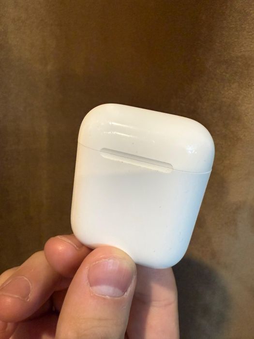 Продам airpods 2, эирподс 2 оригинал