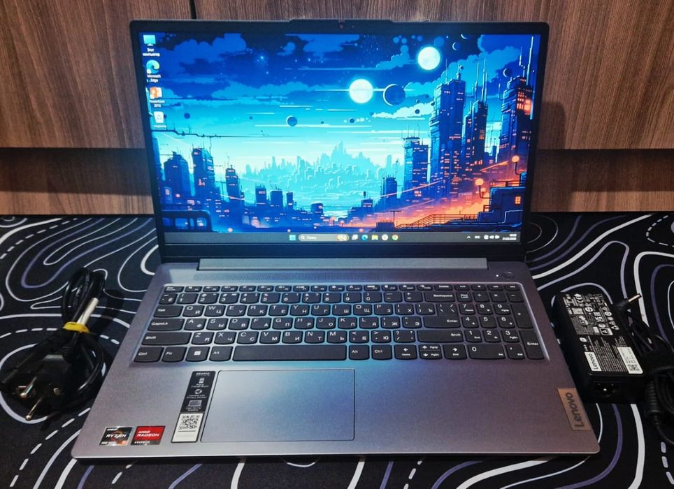 Ультрабук Lenovo ID Slim 3 ssd 512,ozu16!