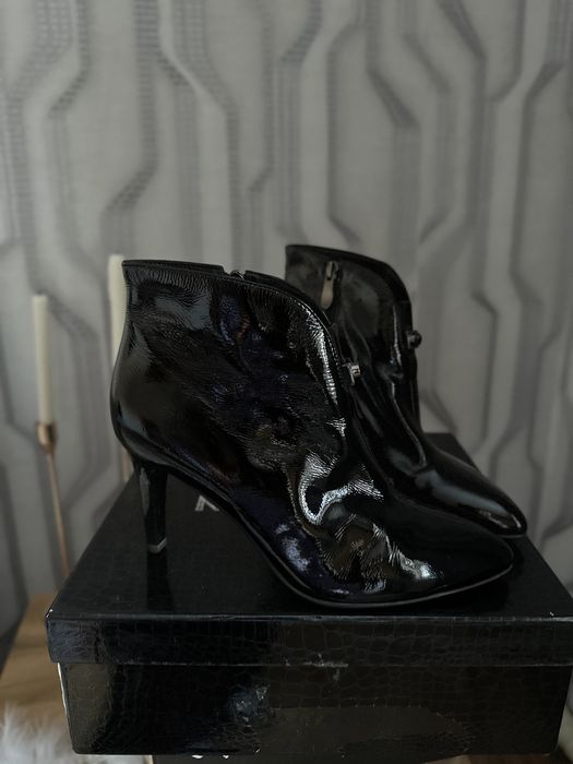 Продам ботильоны