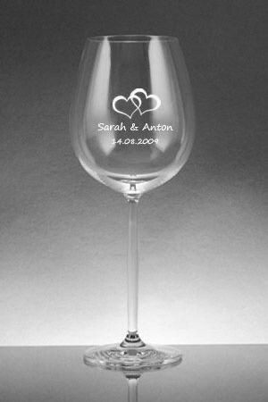 Ръчно или лазерно гравиране на сватбени чаши и други за вашия повод