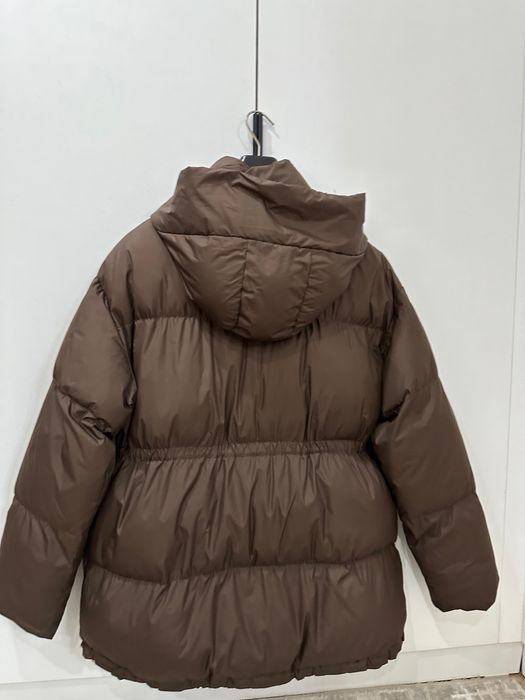 Продам куртку коричневая