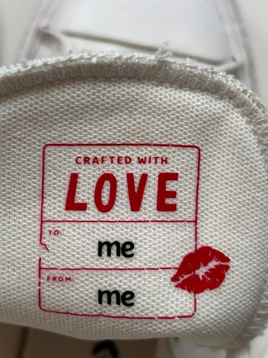 Converse бели спортни кецове със сърца  37 номер