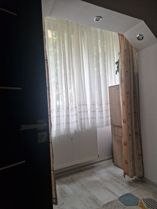 Vând apartament cu 2 camere la prețul de 88.000 euro negoci