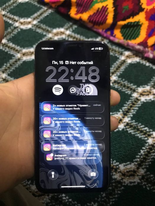 iPhone 11 pro sotiladi srochni 299$ kelishiladi