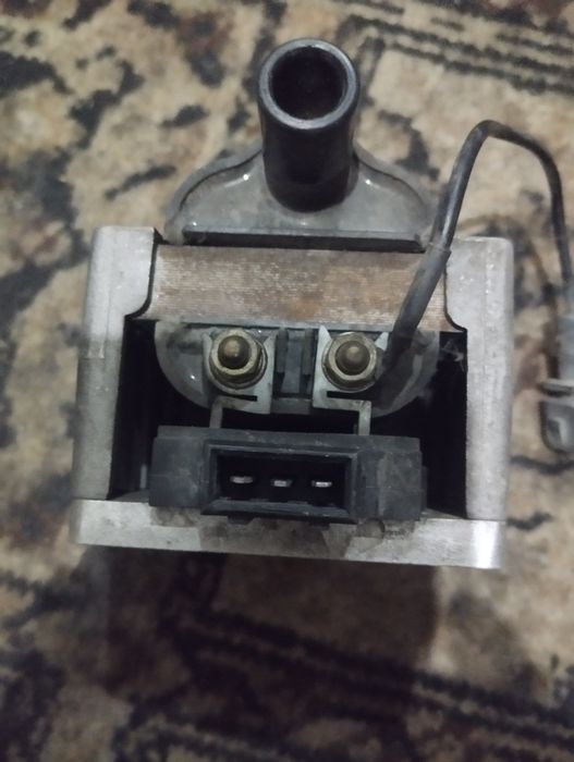 Запчясти Фольксваген и панель Мазда птичка