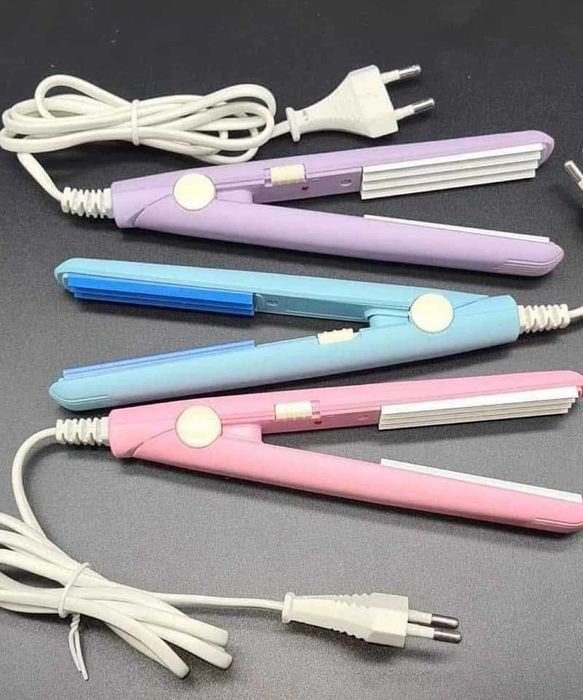 Мини преса за коса- за изправяне или за вафлички