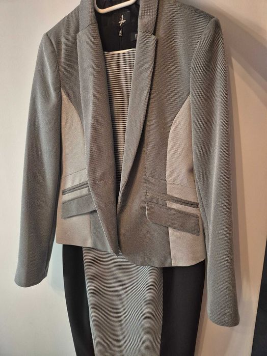 Дамска рокля и сако