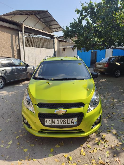 Sotiladi Chevrolet spark 2011 poz-4 avtomat holati zo'r
