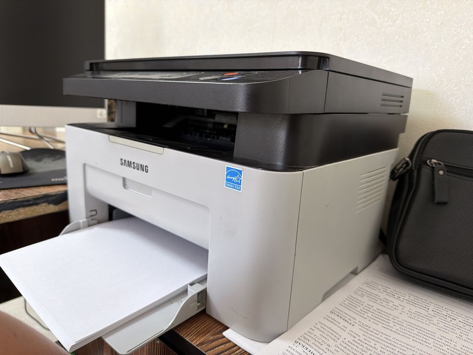 Принетер самсунг Samsung Xpress M2070