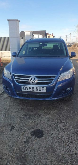 Dezmembrez Vw Tiguan 5N motor 2.0 tdi 140 cp 2008 CBAB senzori parcare bara fata spate pompa ABS racitor gaze alternator electromotor trapa panoramica