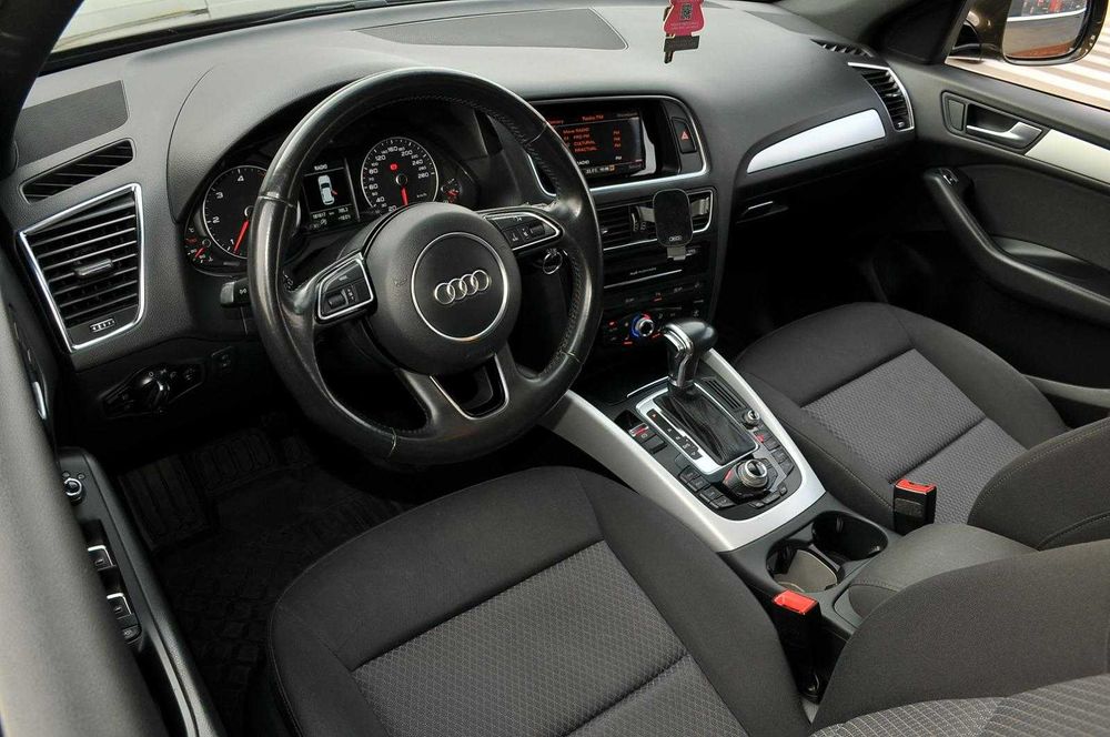 /// Audi Q5 2.0 TDI 190CP  Automata ///