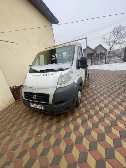 Vand fiat ducato,merge foare bine are 120 de cai motor 2,3