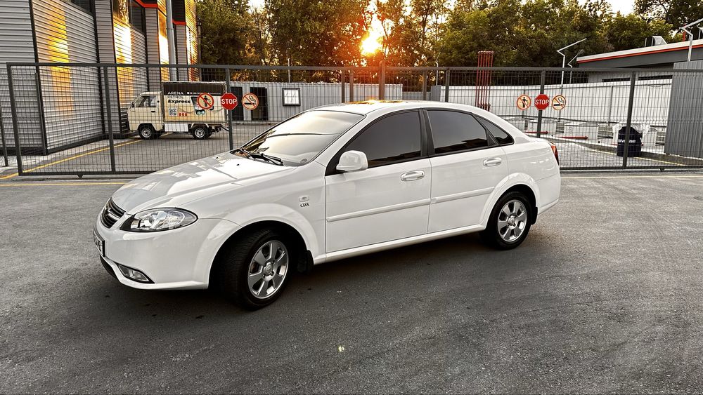 Продаю Джентра, 2022 года